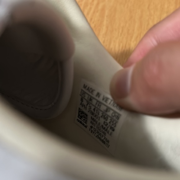 Adidas sneakers - Picture 4 of 4